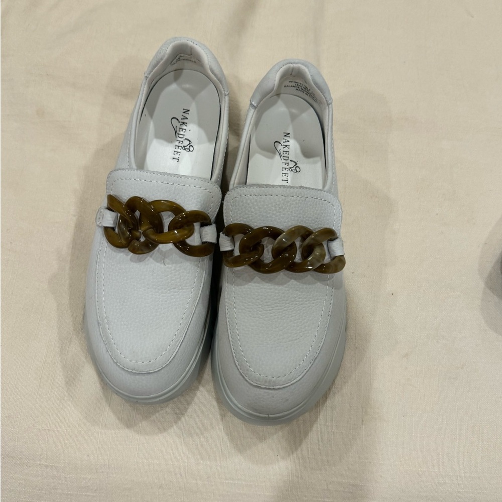 Naked Feet/Princeton Platform Sneaker/color is Chamois